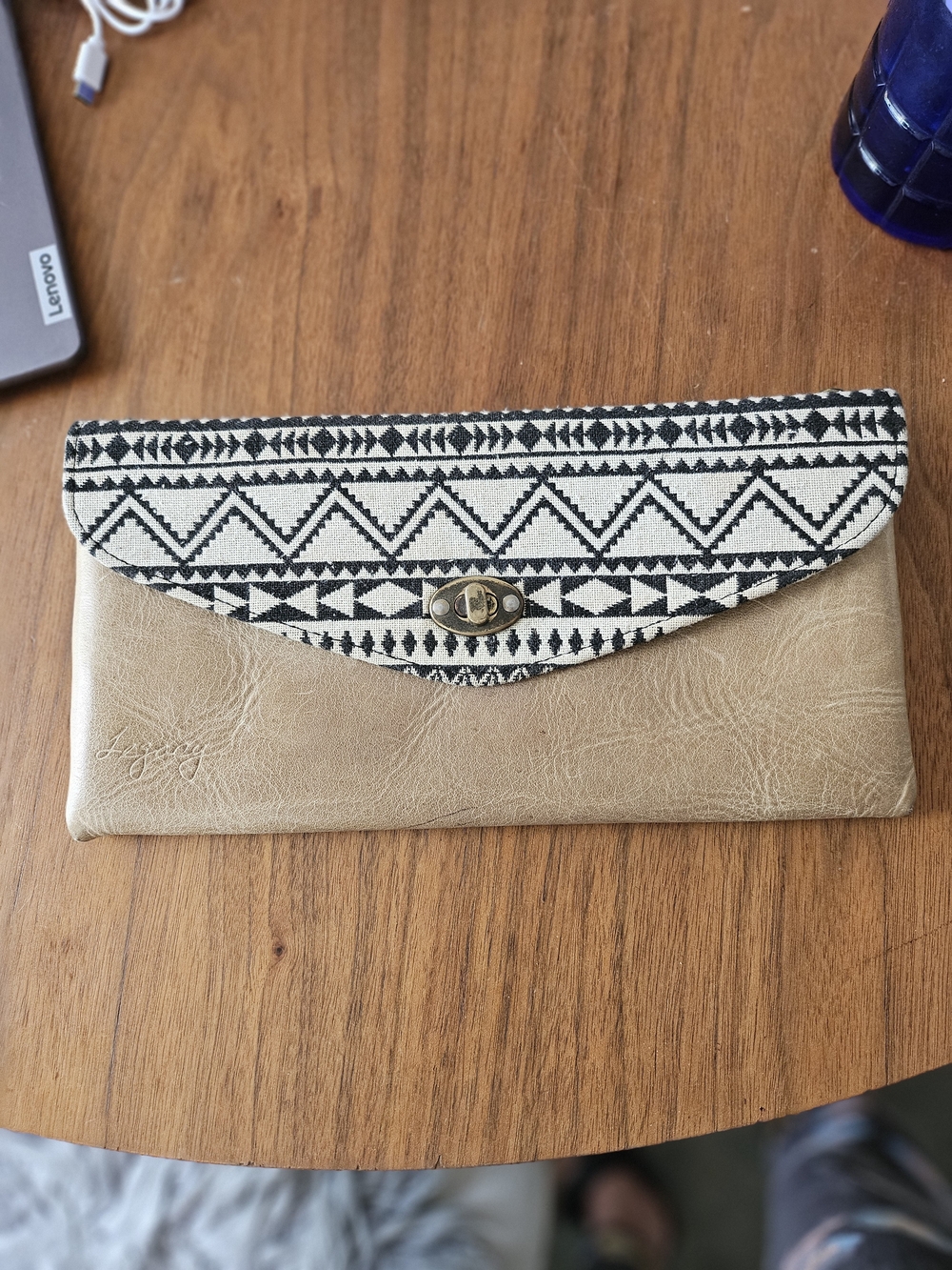 Vintage Legacy Studio Beige Leather Black Tribal Envelope Clutch Wallet Enjoy